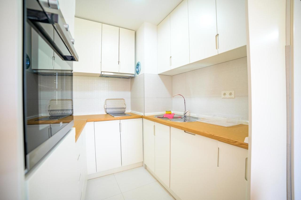 Sun Square Apartment