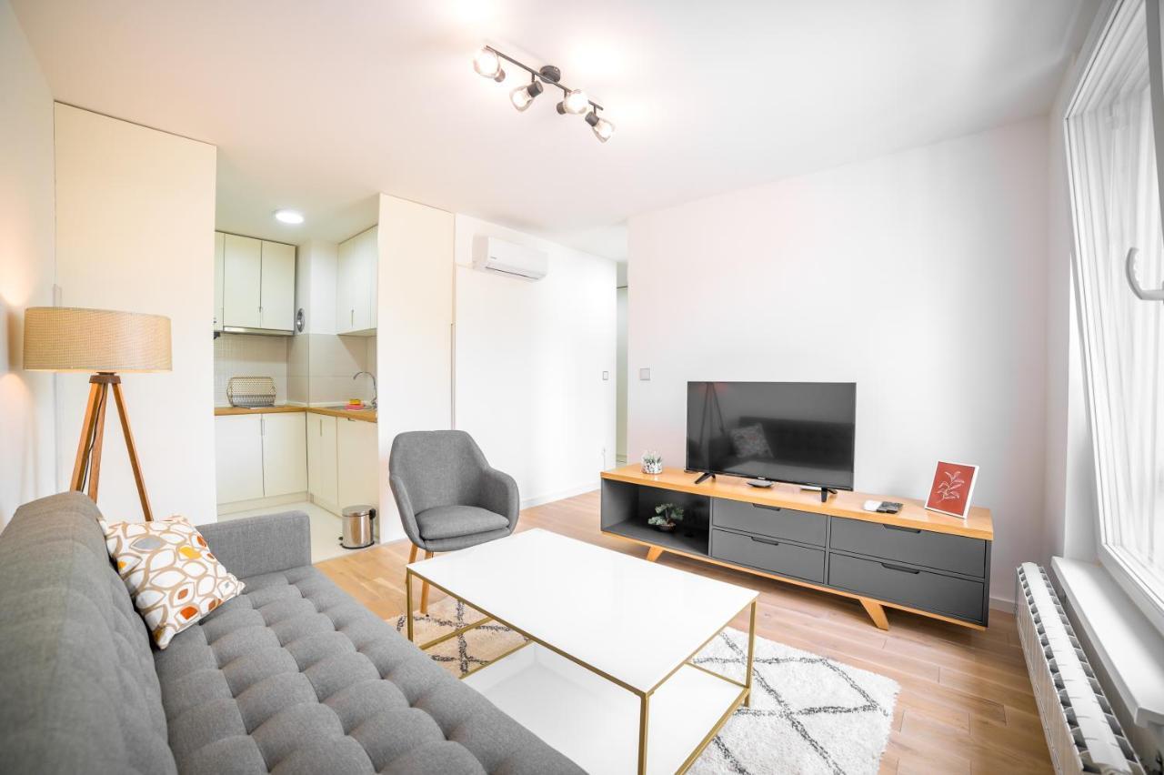 Apartment Sun Square Tuzla